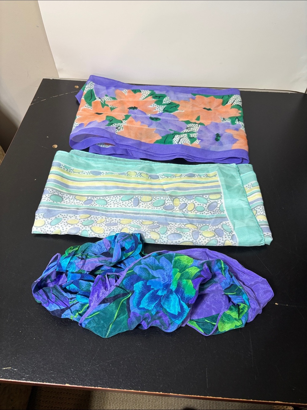 💐3/$15 Vintage Set of 3 Purple & Teal Floral Scarf Set - Home Accents
